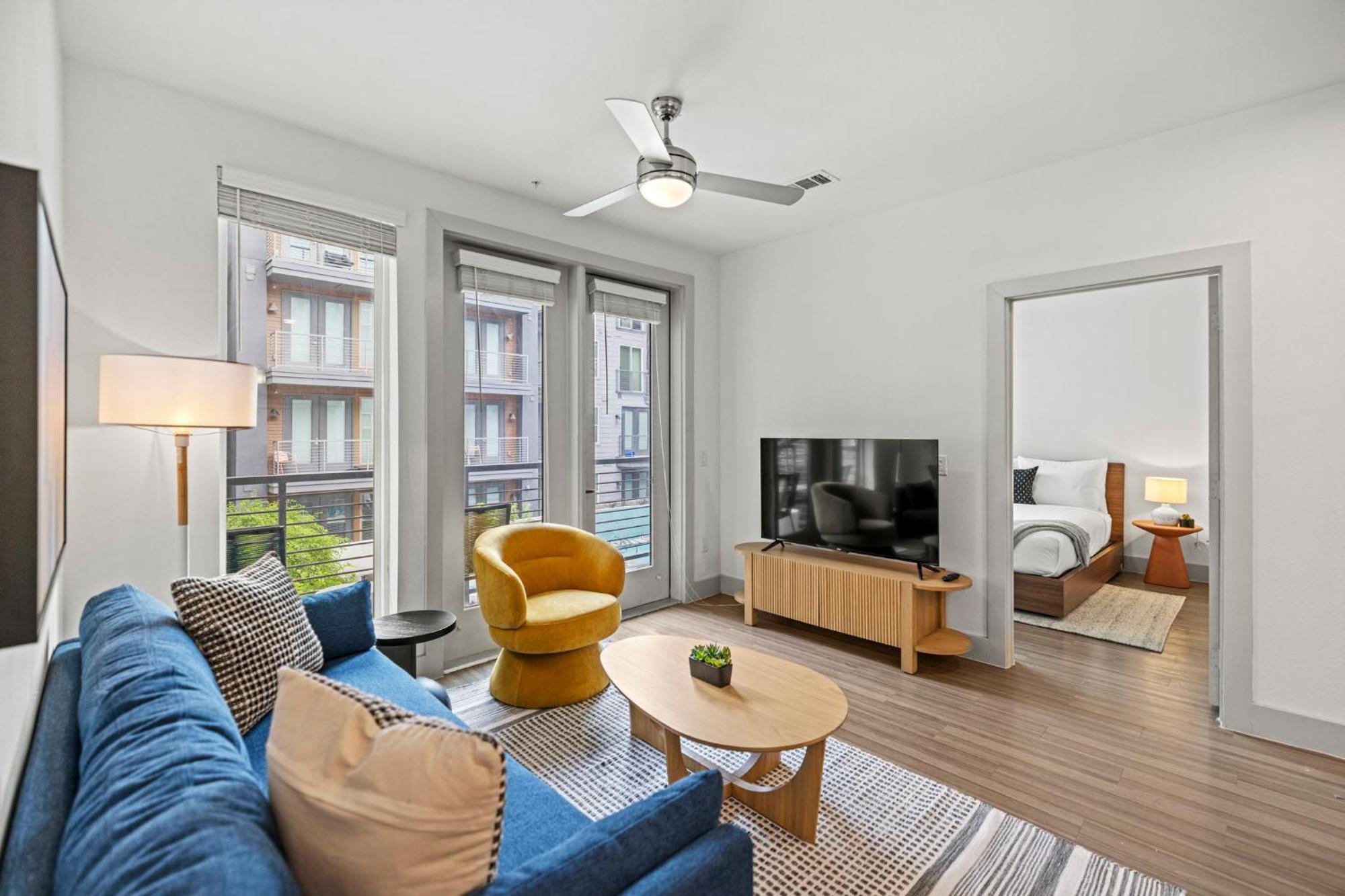 Placemakr Downtown 4*