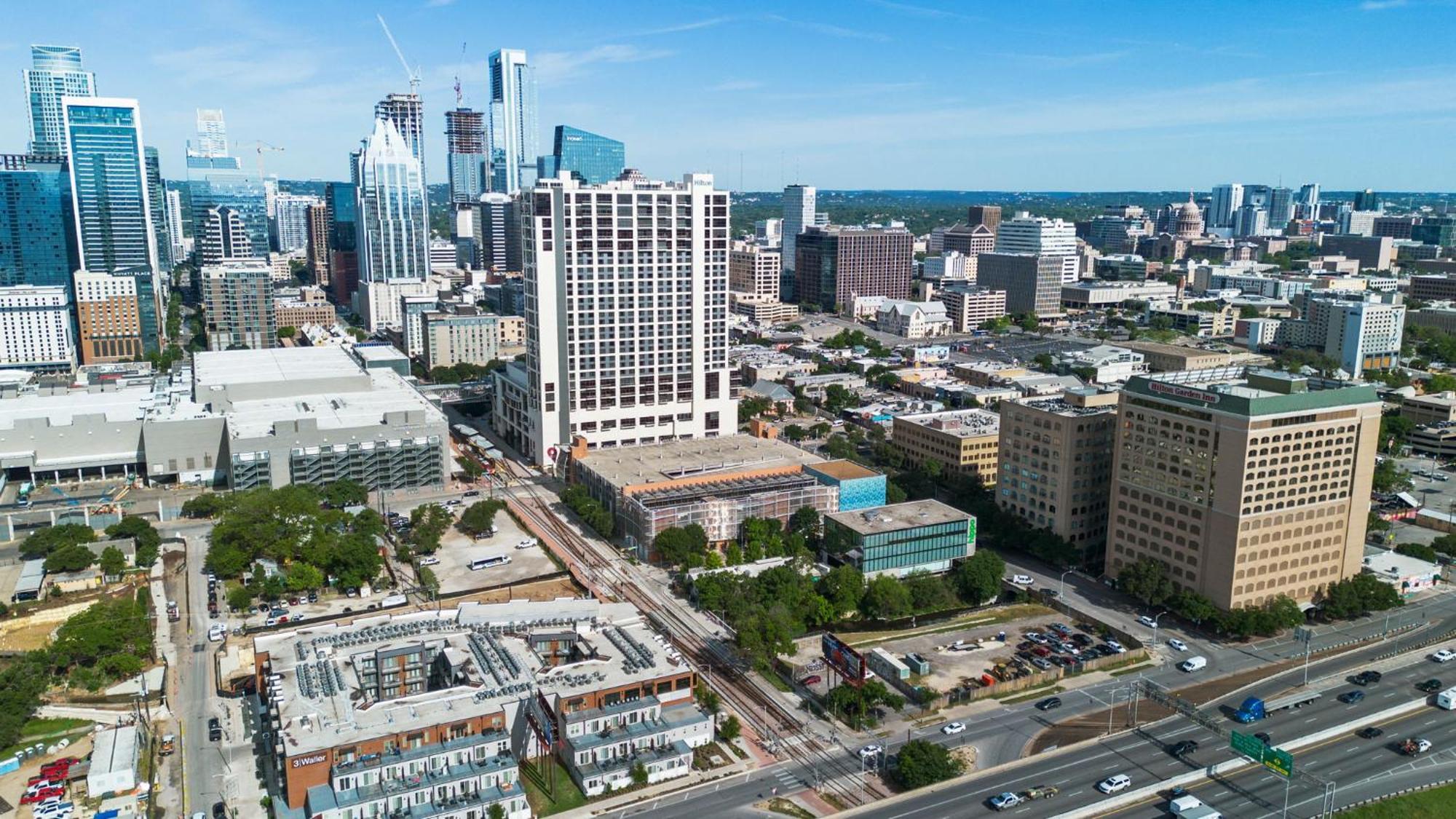 Placemakr Downtown Hotel 4*
