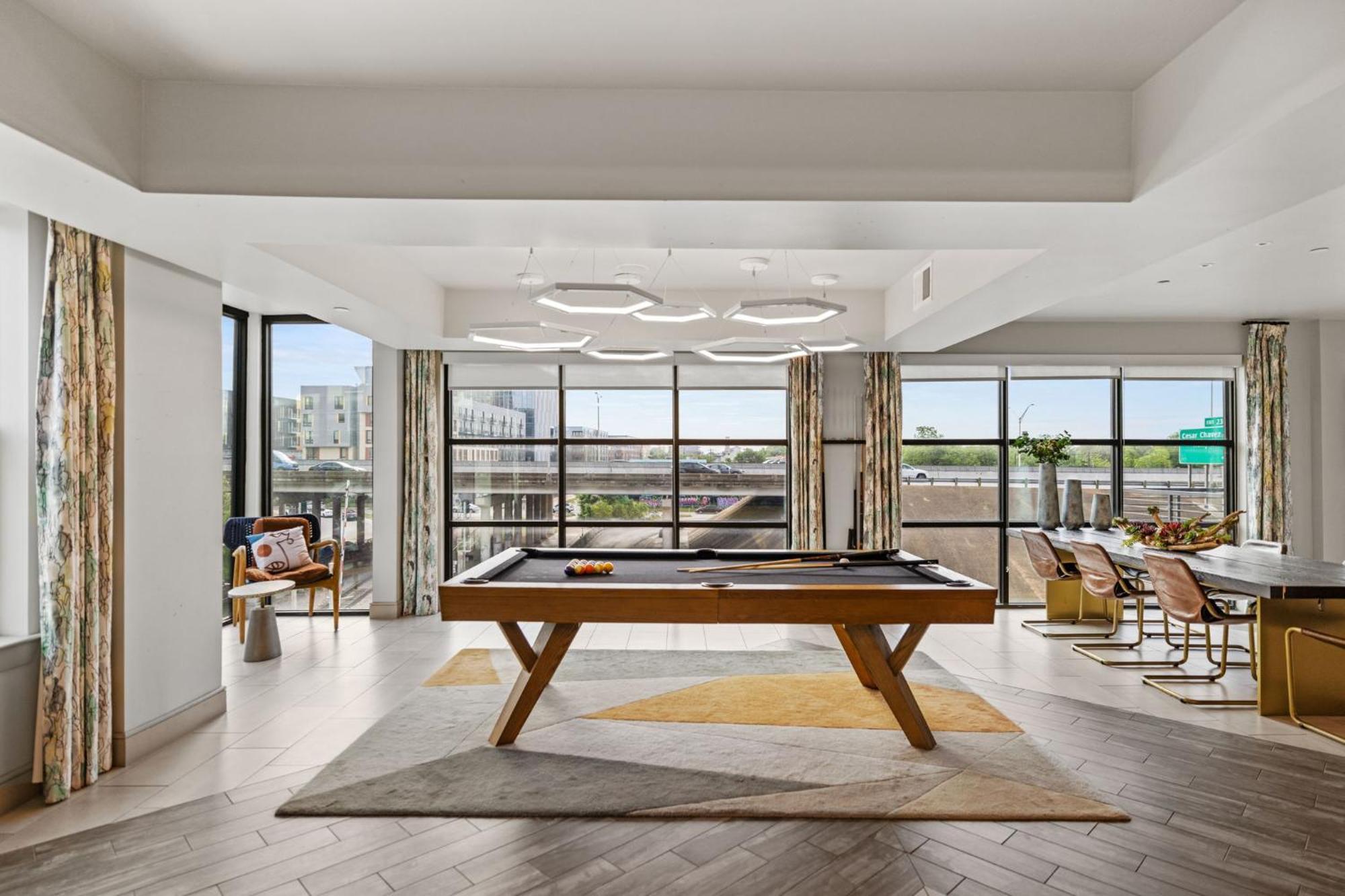Hotel Placemakr Downtown