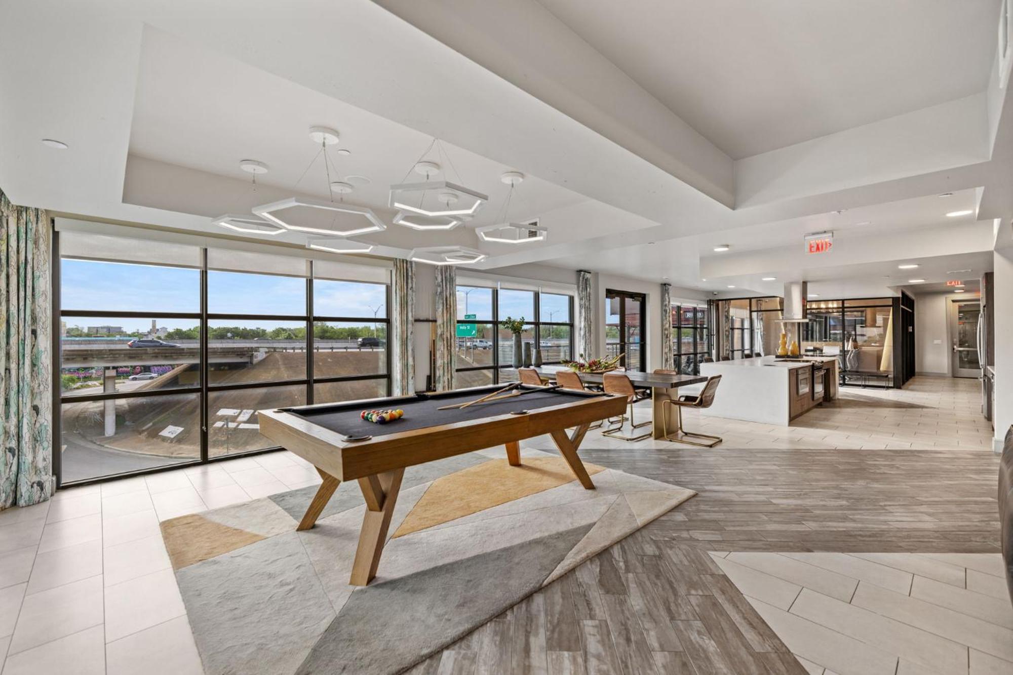 Placemakr Downtown Hotel Austin