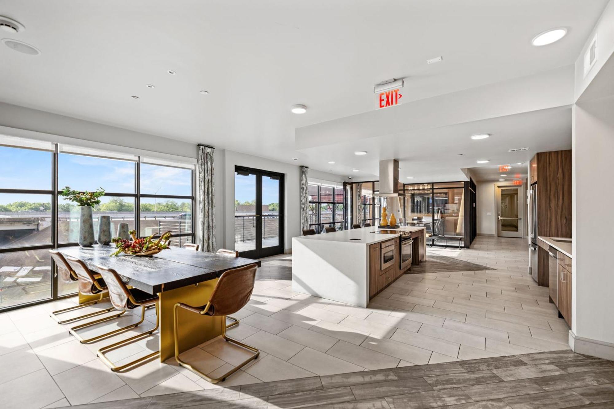 Placemakr Downtown