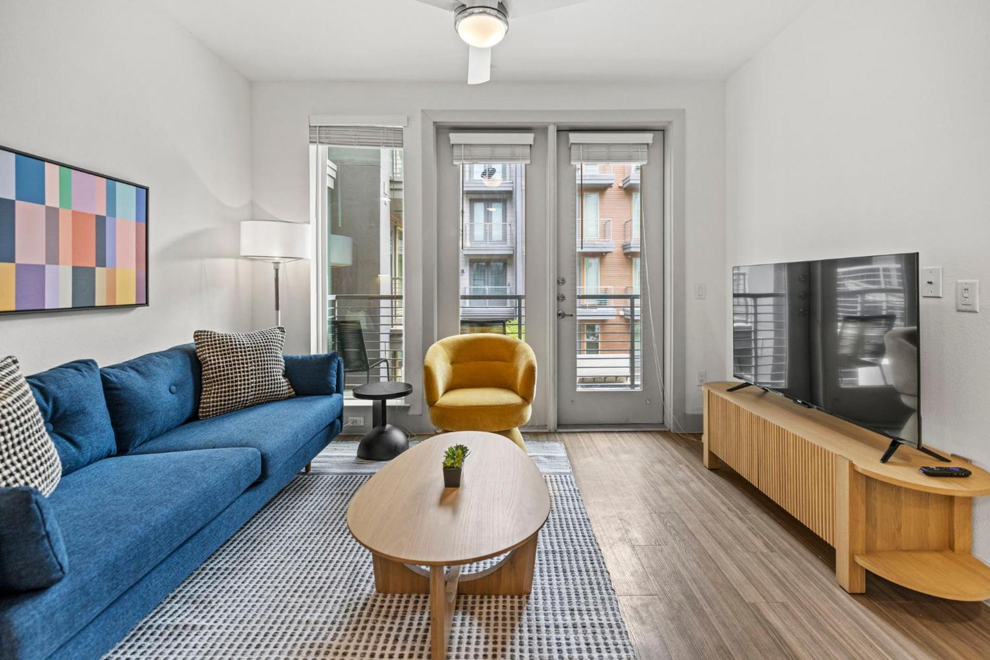Placemakr Downtown Hotel